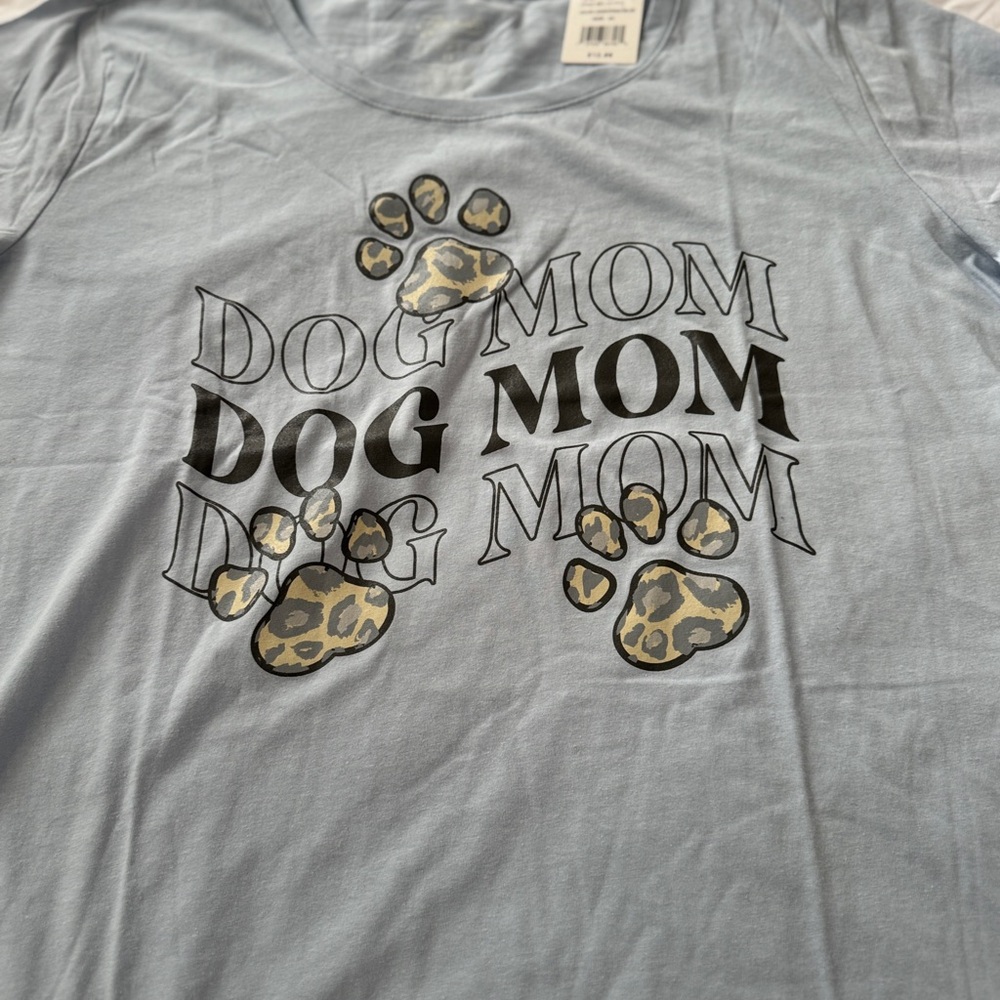NWT: Dog Mom Blue T-Shirtsize 3x (#113 and #114)